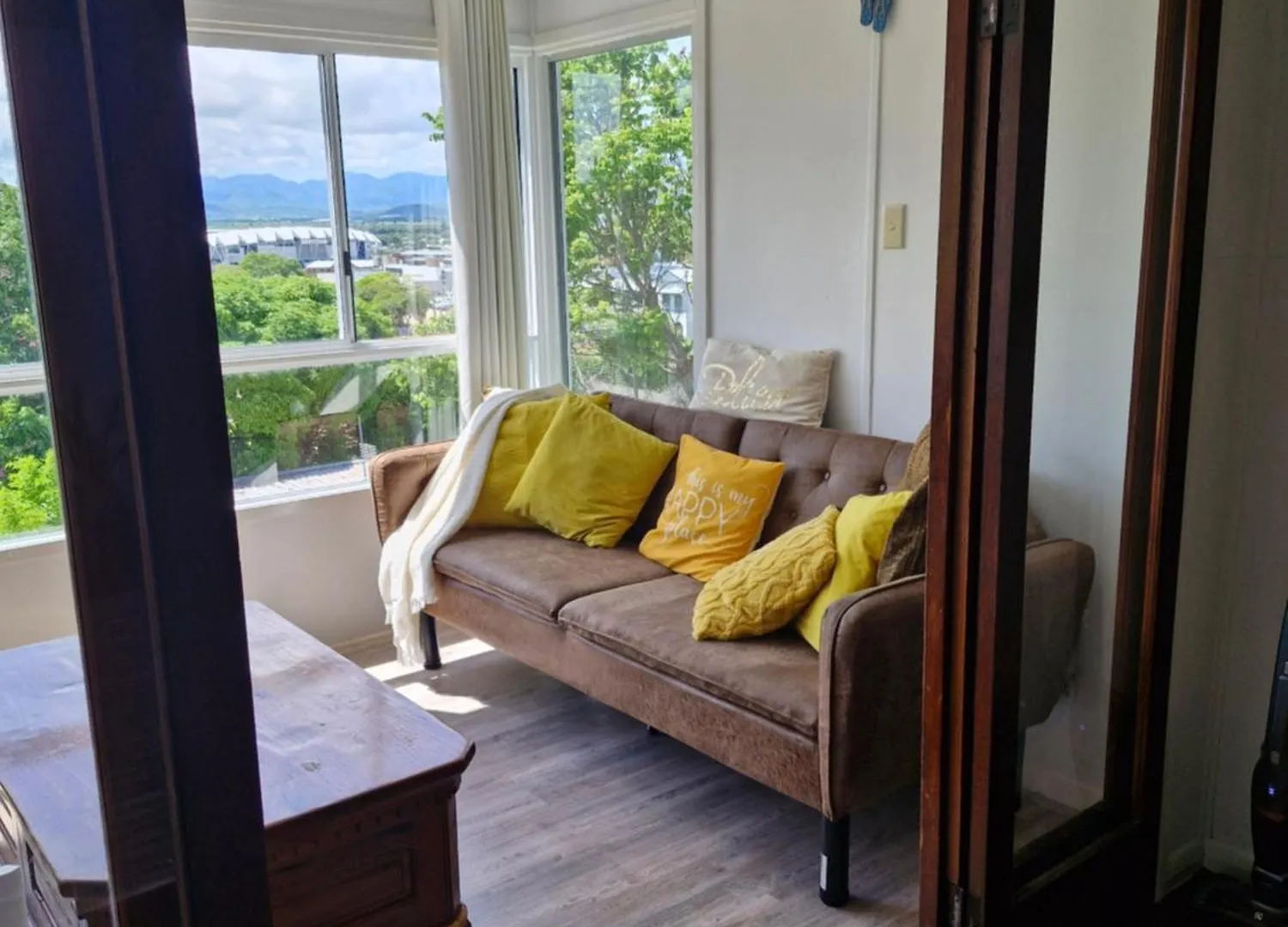 Holiday home 3 Bdrm Home In City Heart Townsville